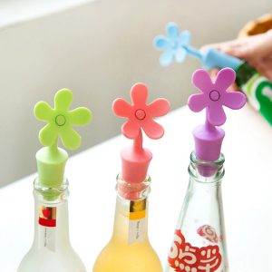 1 pcs Creative Food Grade Silicone Cork Stopper Bottle Cap Hanging Beer Wine Cork Fresh Keeping Plug for Kitchen Gadget Bar Tool